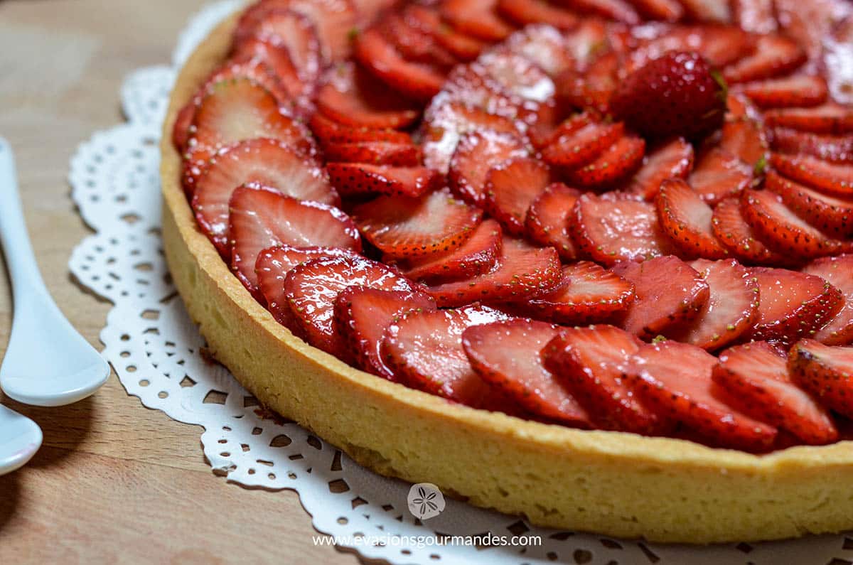 Tarte fraises framboises amandine