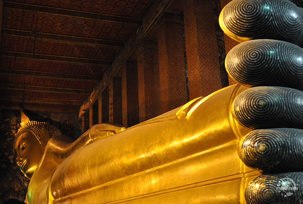 Bouddha couché Bangkok