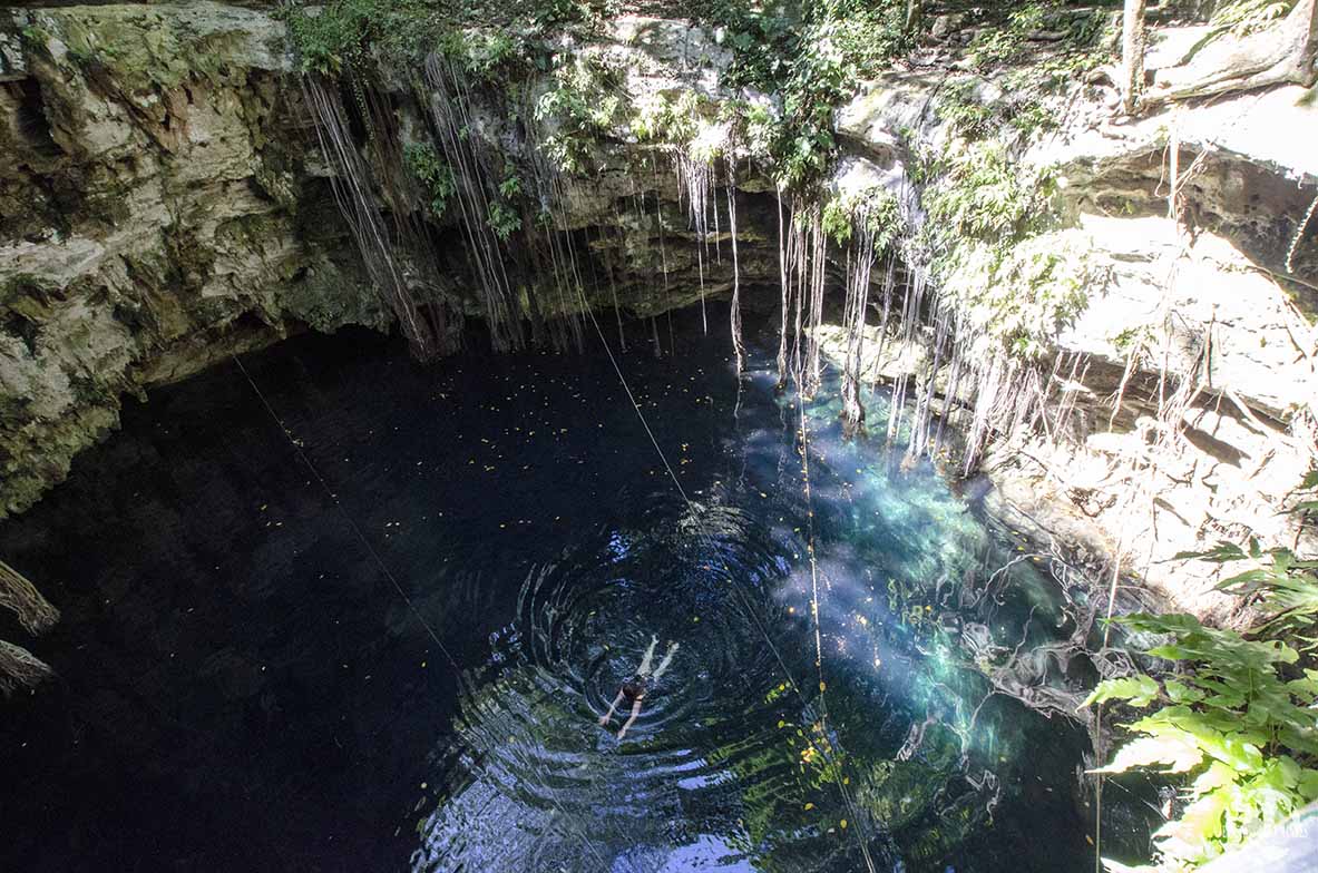 Cenote Yaxunah