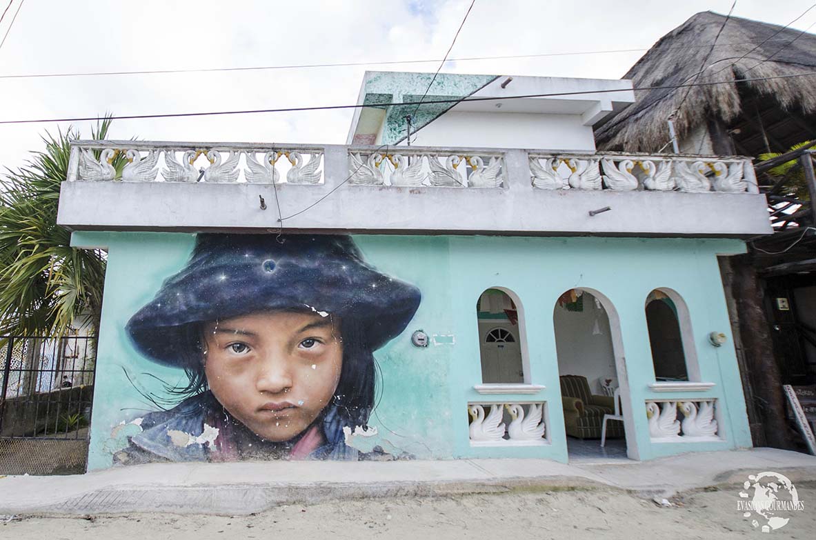 Holbox street art