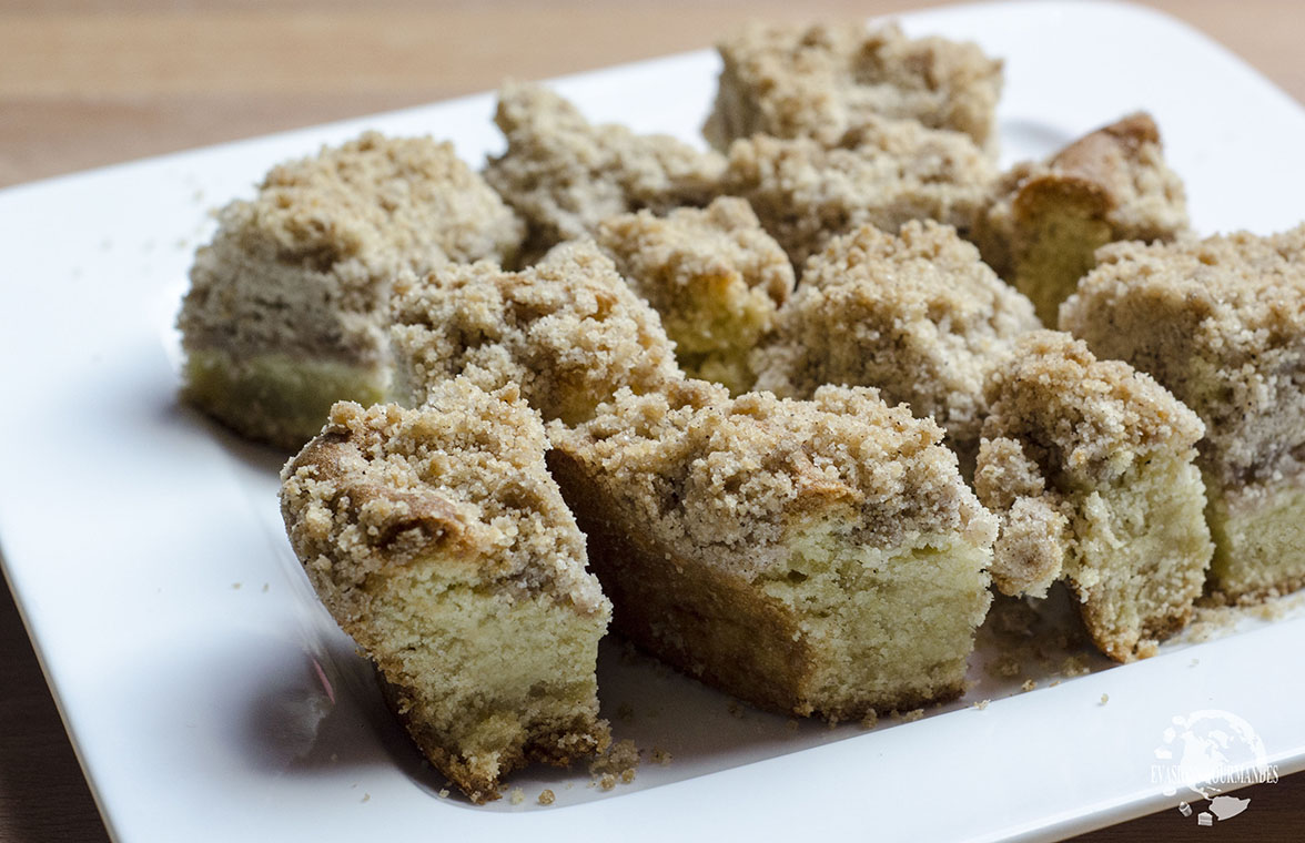 Crumb cake