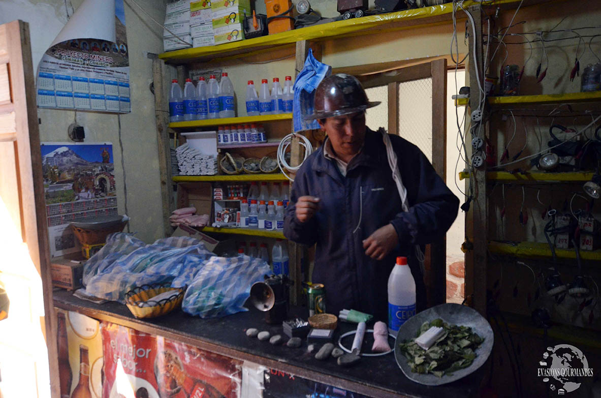 Visite d'une mine de Potosi en Bolivie