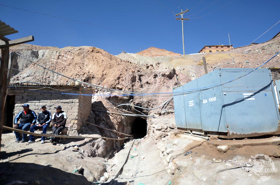 Visite d'une mine de Potosi en Bolivie